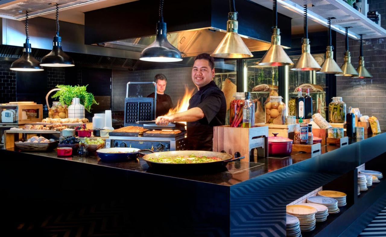 Qt Queenstown Luaran gambar A live kitchen