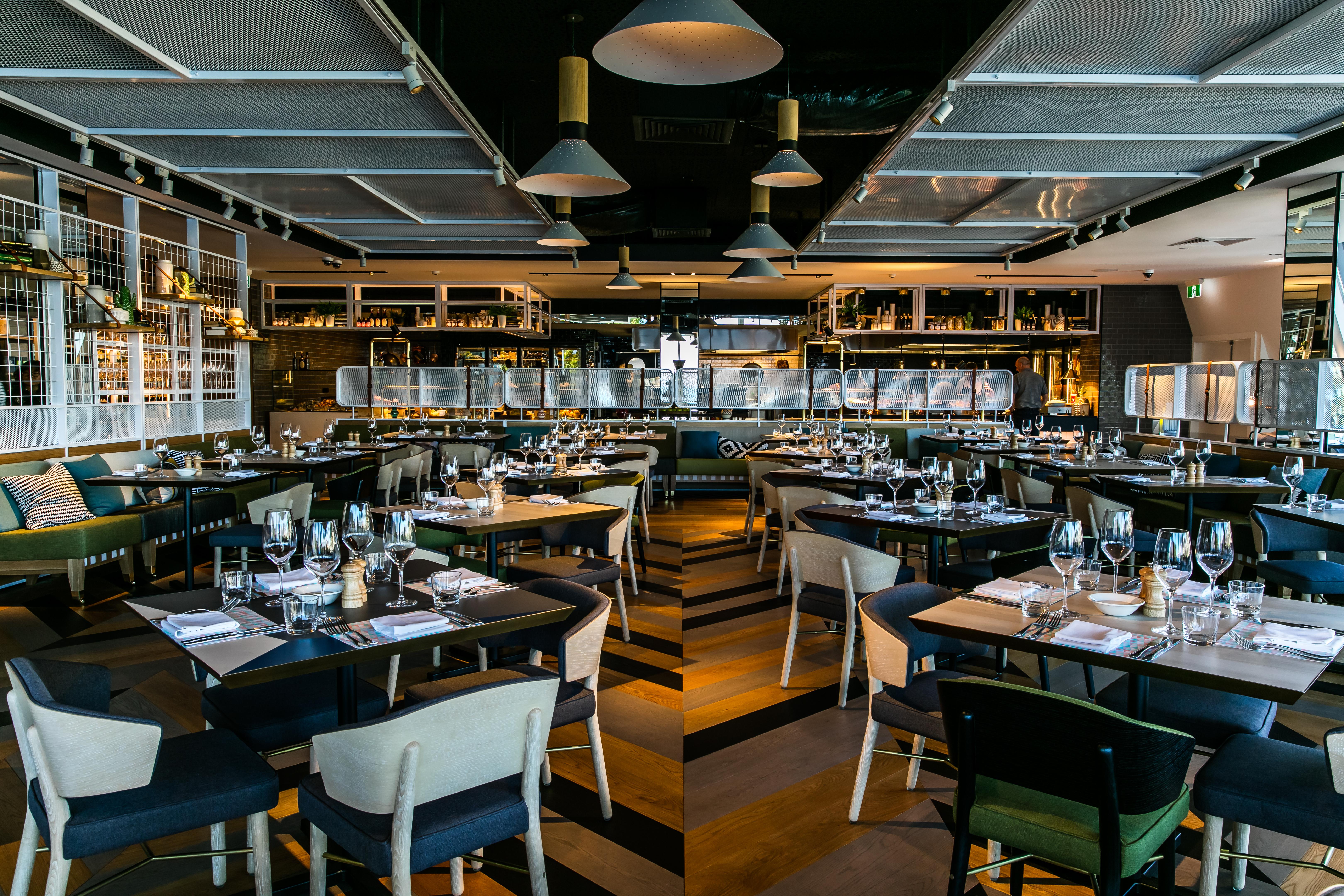 Qt Queenstown Luaran gambar Interior of the restaurant